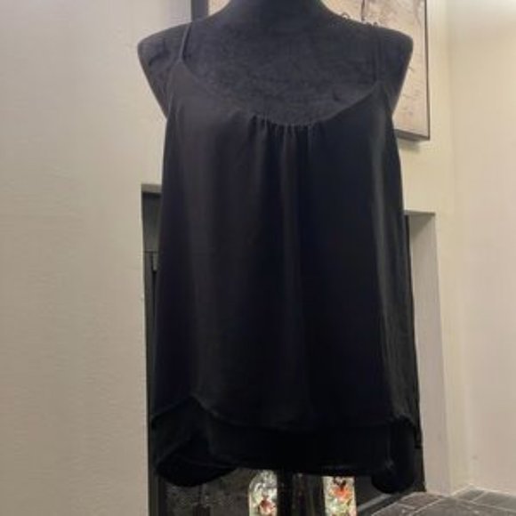 H&M Tank - Picture 2 of 16